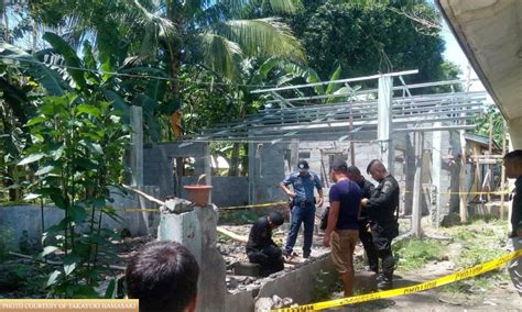 Nag kantutan sa bakanteng bahay na malapit sa Bahay nila .
